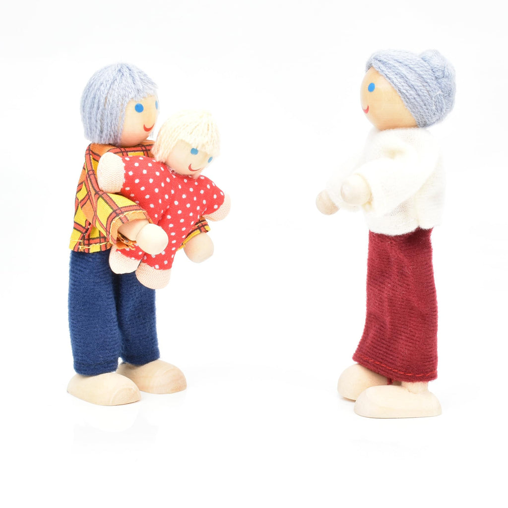 Wooden Dollhouse Dolls Family Set of 7 Miniature Figures and 2 Pets Z725006