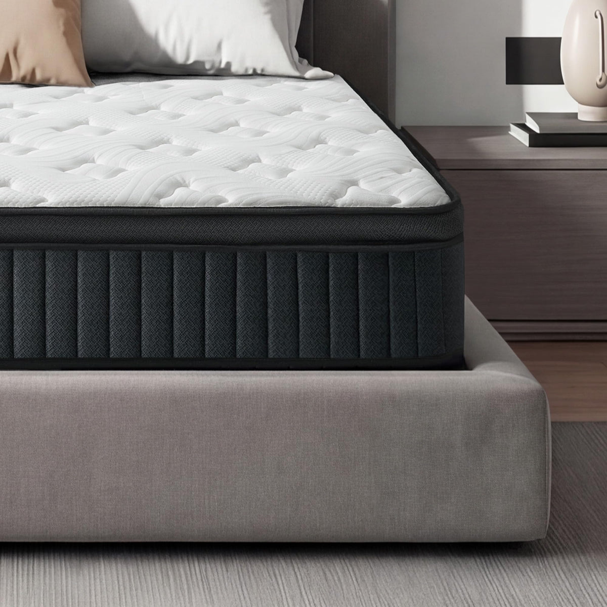 Full 12 Inch Hybrid Mattress with Memory Foam L5898