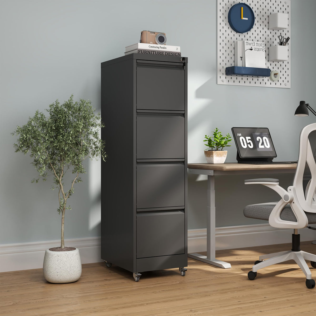 4 Drawer Black Metal File Cabinet with Lock F683